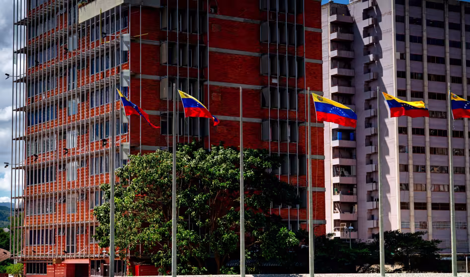Venezuelan flags in front of government buildings in Caracas
