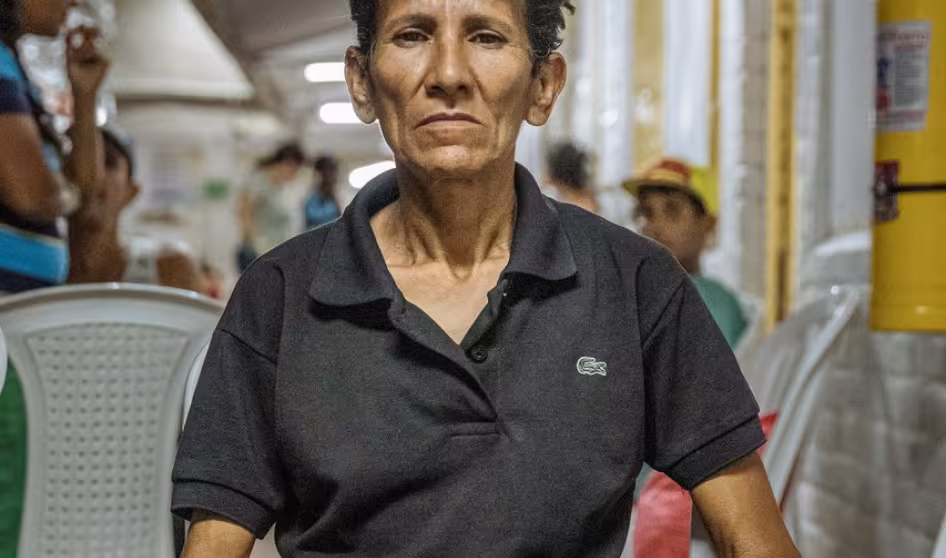 IOm_Colombia_Passport_Woman_smaller