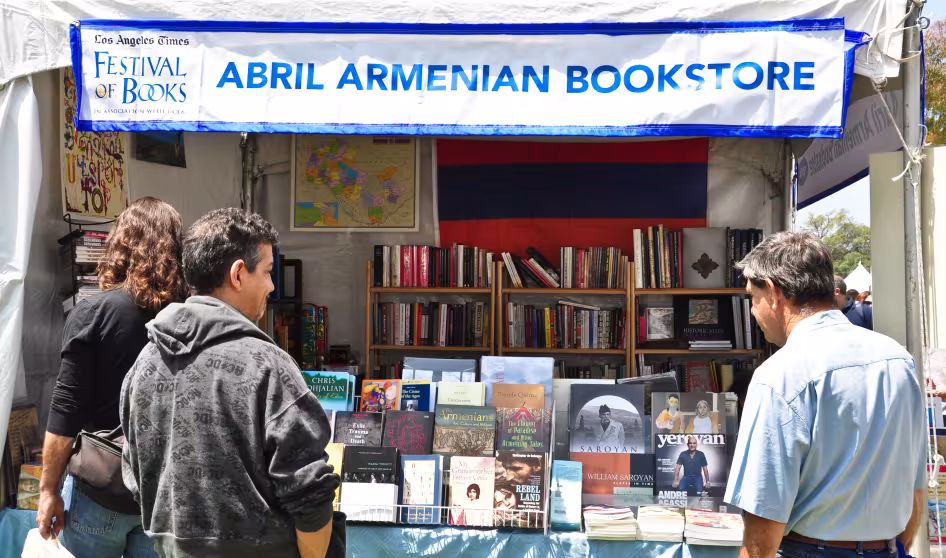 AbrilArmenianBookstoreBooth KentKanouse Flickr
