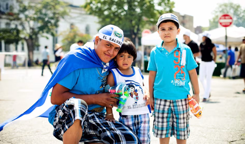 Salvadoran family