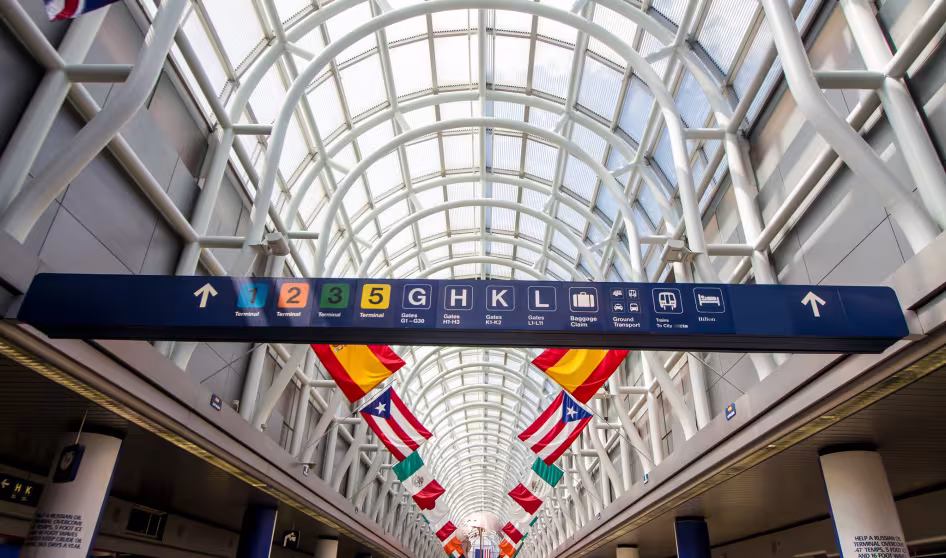_Flags Chicago Airport