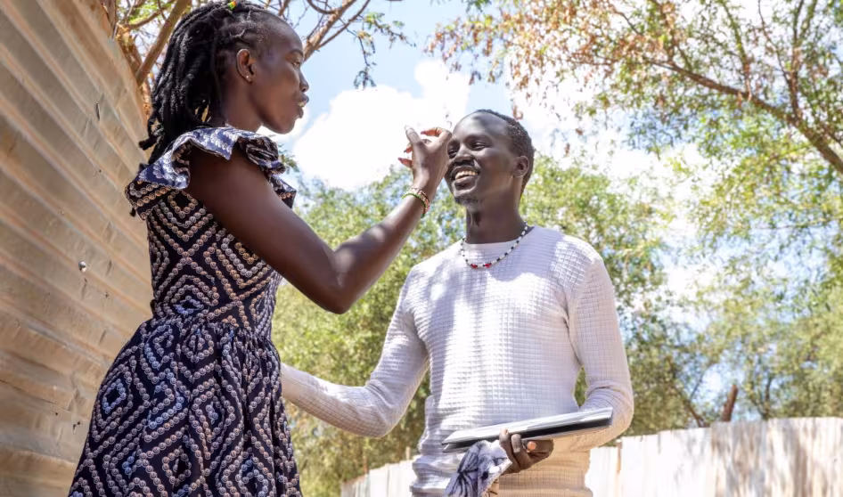 A pair of refugees in Kenya.