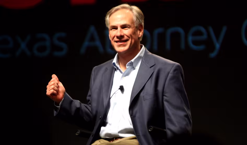 Texas Governor Greg Abbott speaks at a political event in Arizona.
