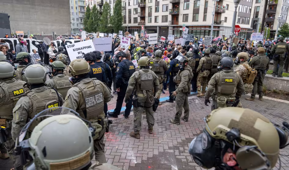 Federal officers and protesters in Portland, Oregon