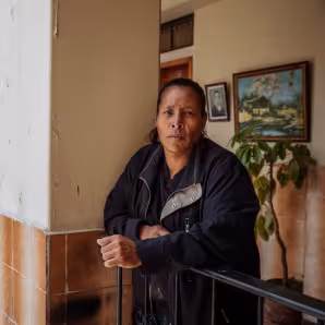 Venezuelan woman in an apartment building