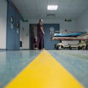 worldbank_romania health care worker
