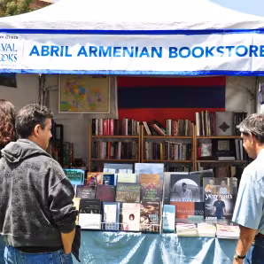 AbrilArmenianBookstoreBooth KentKanouse Flickr