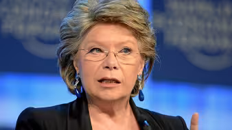 _Viviane_Reding_COMMENTARY
