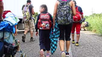 Image of Central American migrant caravan passing through Chiapas, Mexico