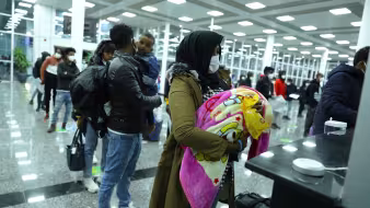Refugees & asylum seekers arrive in Rwanda as part of the Emergency Transit Mechanism.