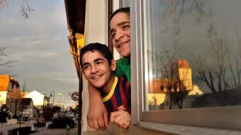 unhcr syrian brothers austria