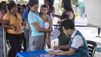 venezuelans peru broder