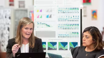 Two U.S. educators discuss dual-language instruction.