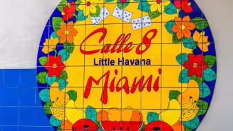 Calle Ocho en el barrio de la Peque&ntilde;a Habana de Miami. 